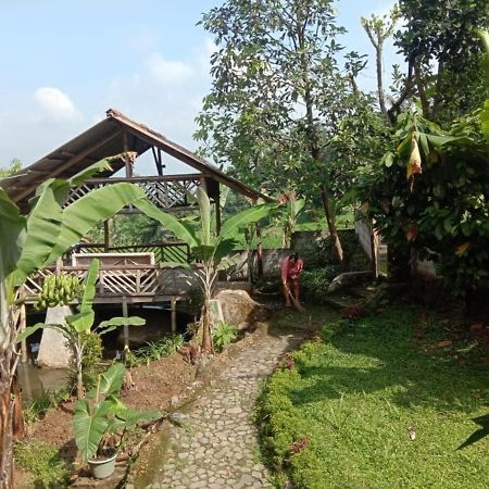 De Salak Homestay Bogor Kültér fotó
