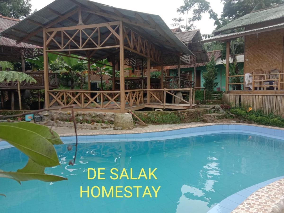 De Salak Homestay Bogor Kültér fotó