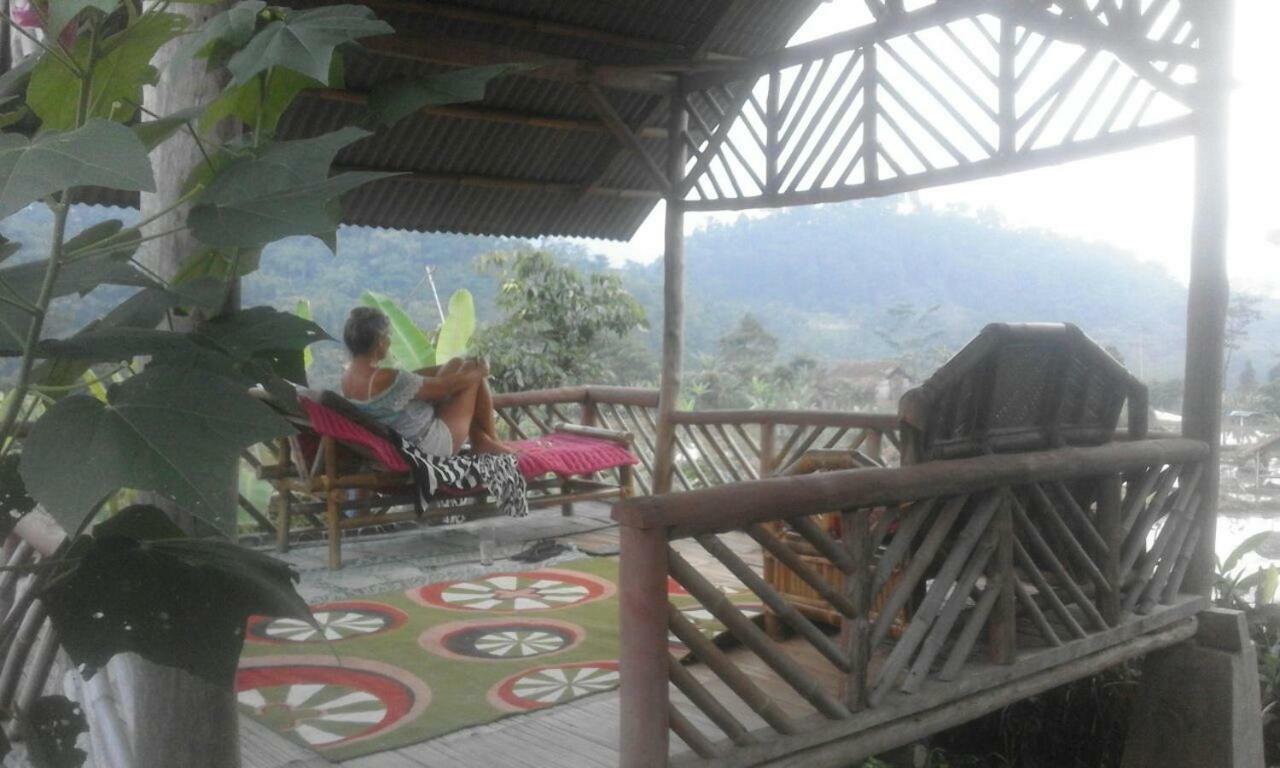 De Salak Homestay Bogor Kültér fotó