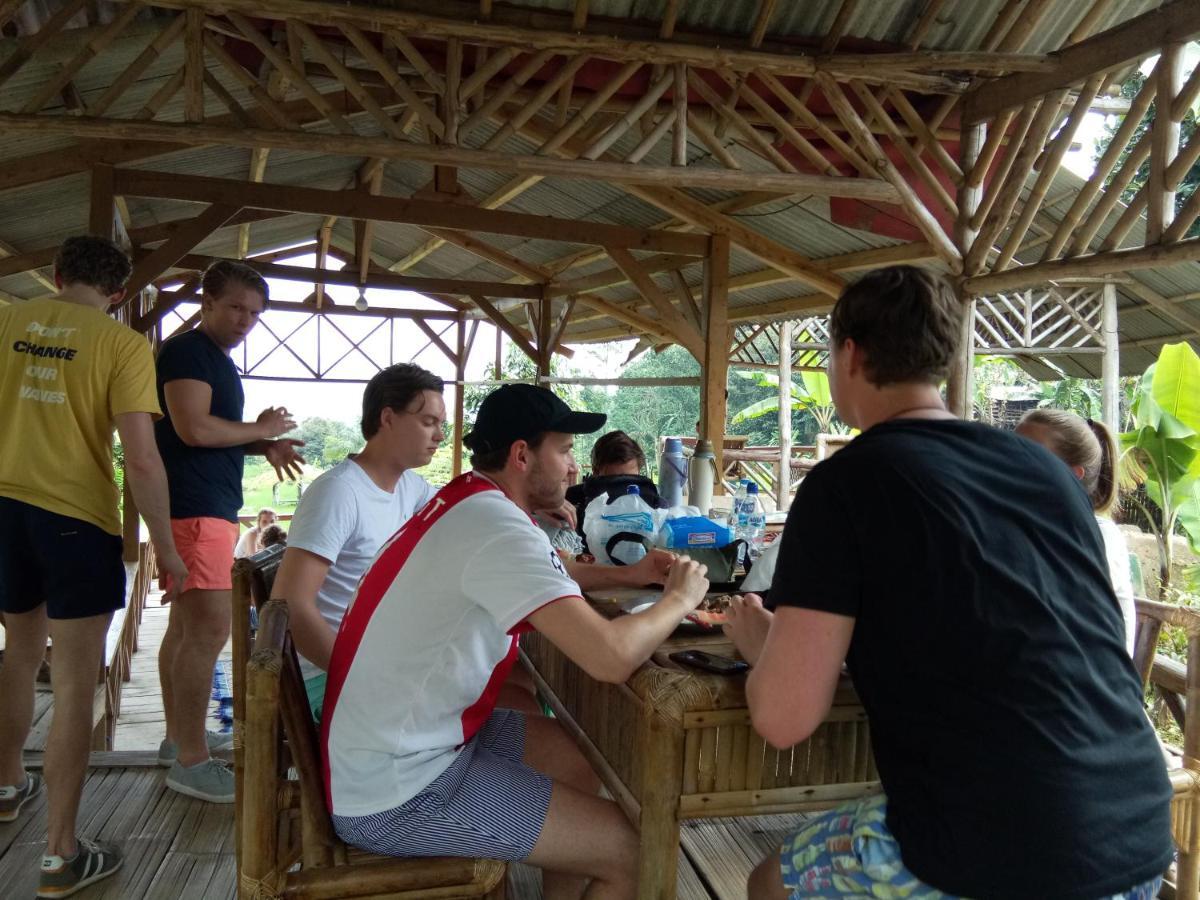 De Salak Homestay Bogor Kültér fotó