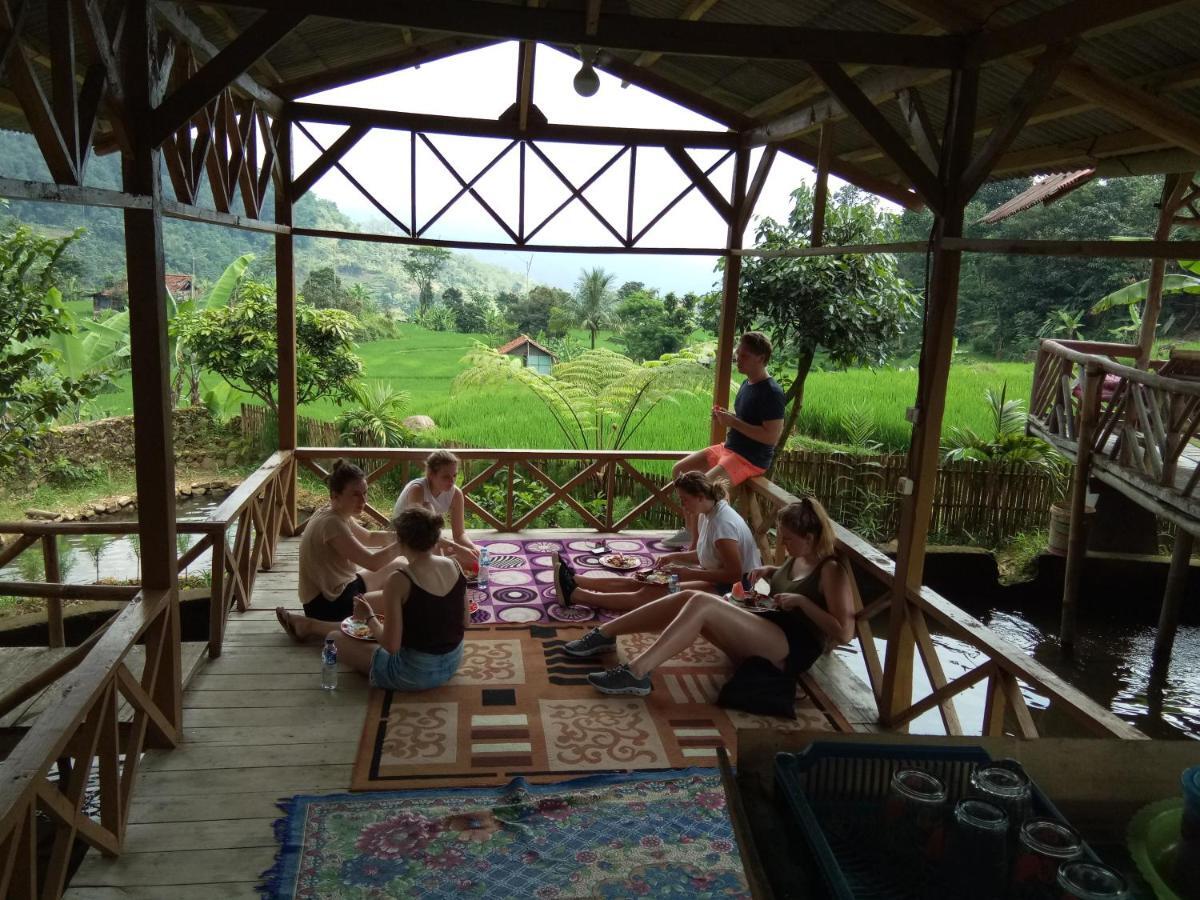 De Salak Homestay Bogor Kültér fotó