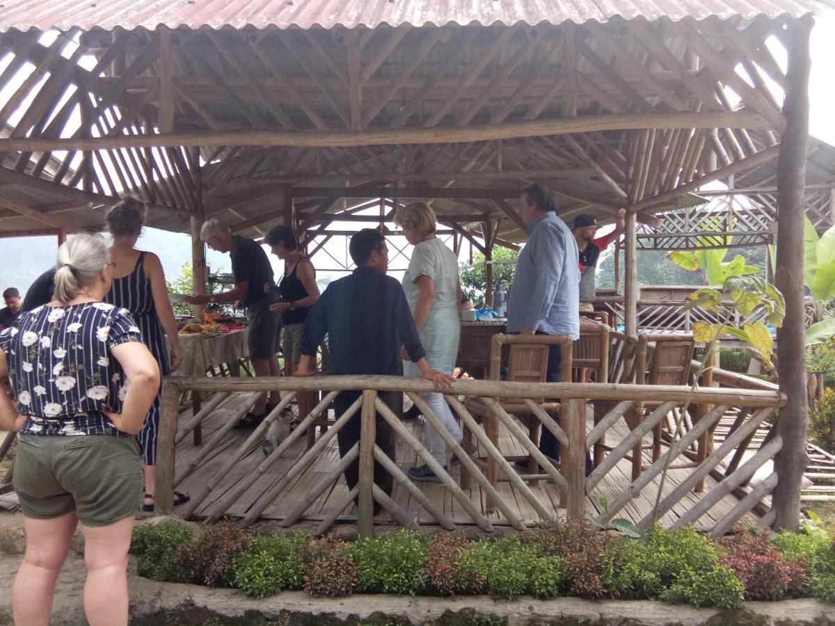 De Salak Homestay Bogor Kültér fotó